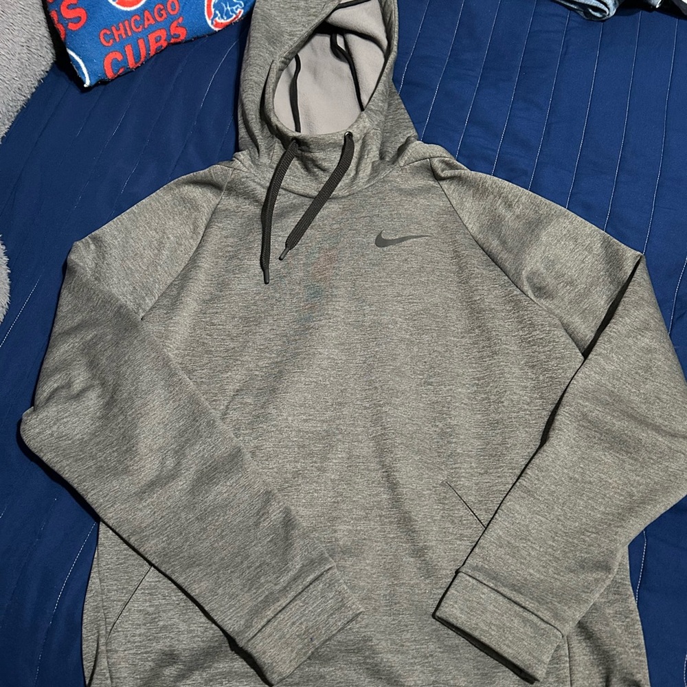 Nike hoodie Medium